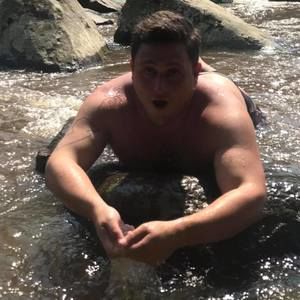 Meet your Posher, Damian